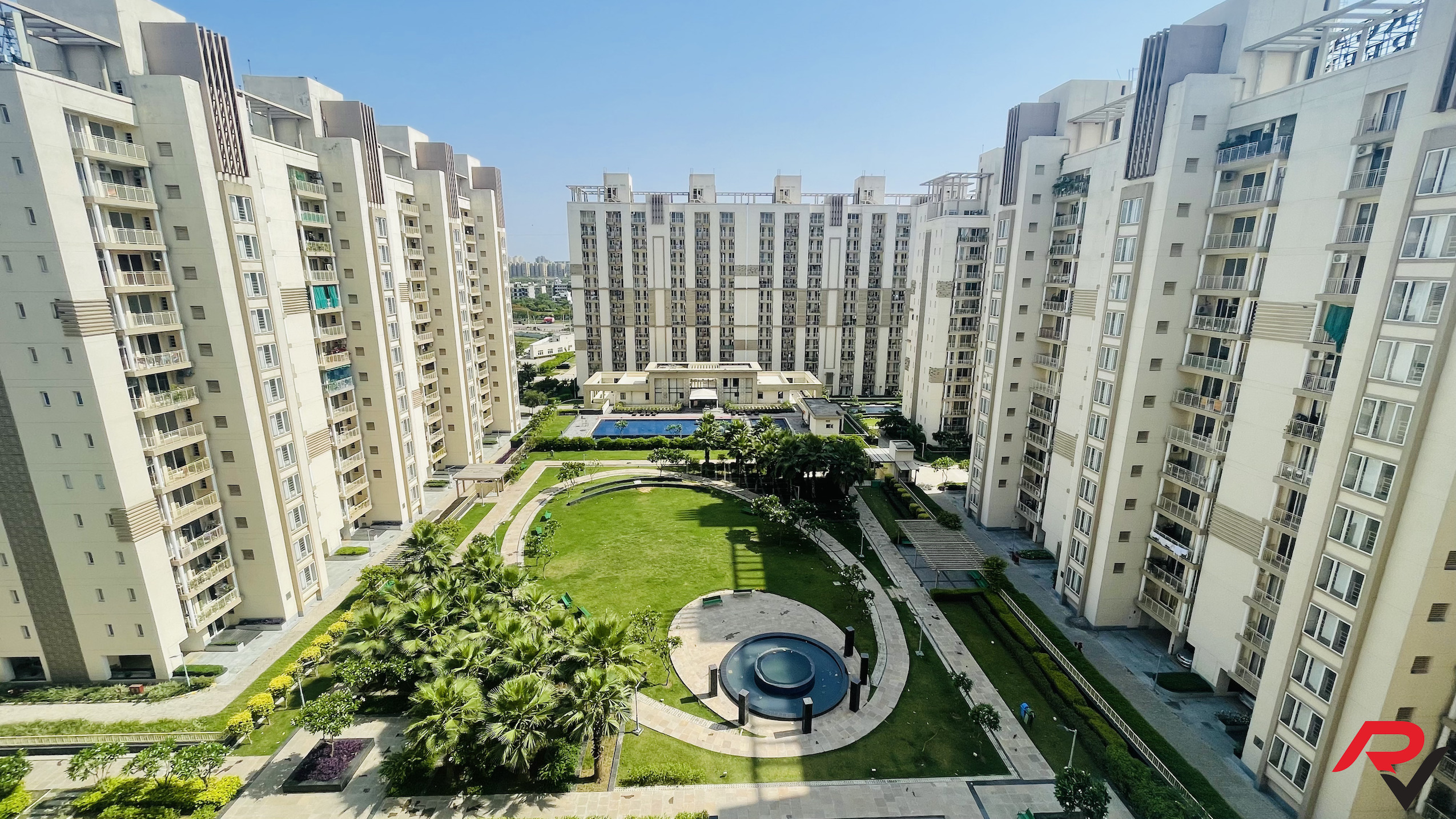 EMAAR GURGAON GREENS photo 3